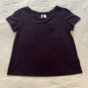 H&M Divided - Basic Purple Short Sleeve Pocket Front Tee - Small